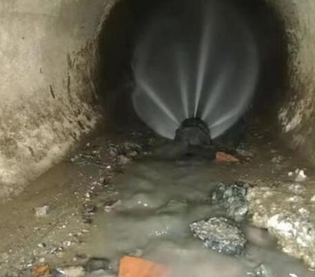 长倘口镇市政管道清淤