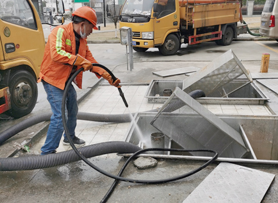 长倘口镇隔油池清理